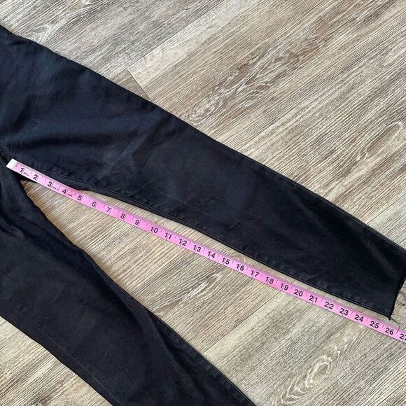 Frame Ali high rise cigarette black frayed hem jeans size 25 - Picture 7 of 13